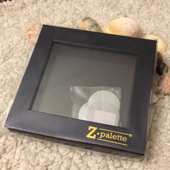 CUSTOMIZABLE Z PALETTE 🎨 - Picture 2 of 5